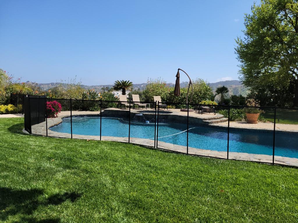 Pool Fence Installation Sherman Oaks: Pool Fencing Requirments